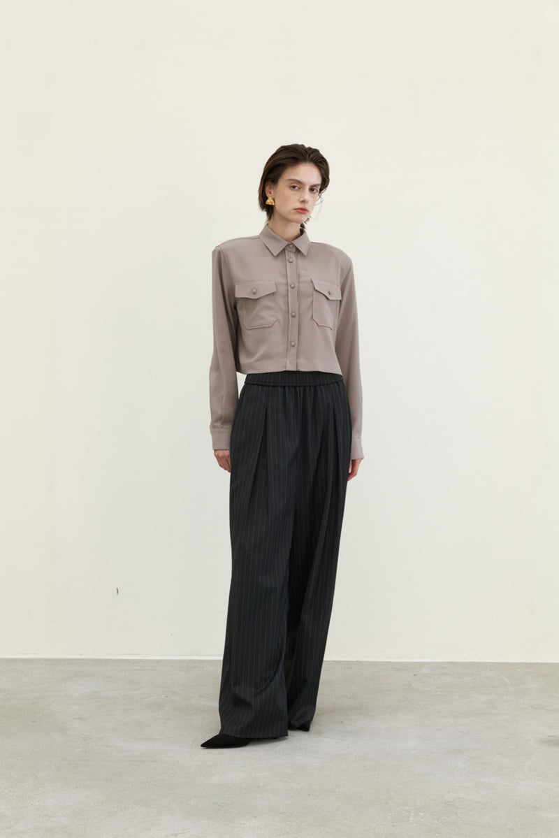 Neroli36 - Korean Women Fashion - #momslook - Pocket Pad Blouse - 11