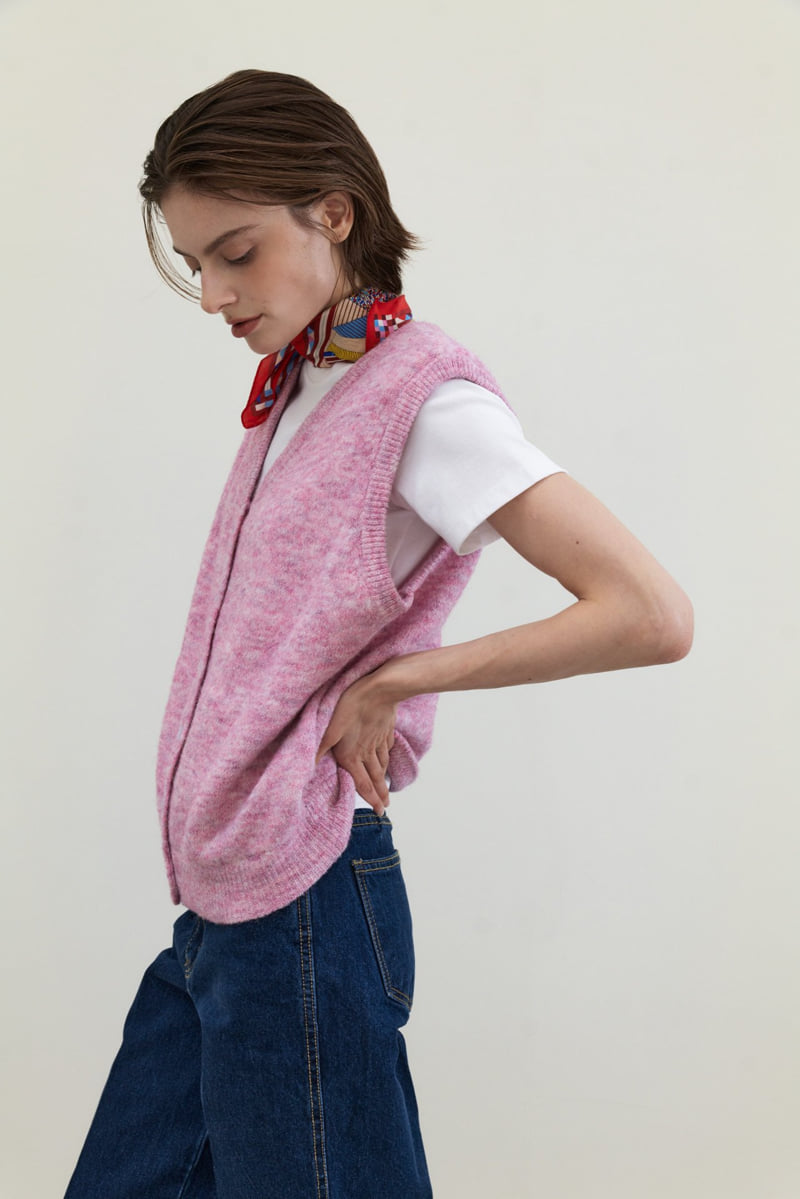 Neroli36 - Korean Women Fashion - #momslook - M Padded Knit Vest - 8