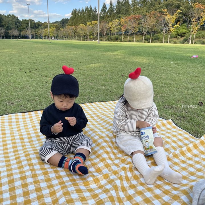 New World - Korean Baby Fashion - #babyootd - Knit Heart Riding Style Cap - 10