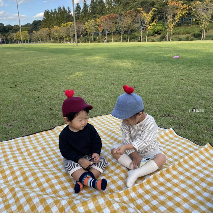 New World - Korean Baby Fashion - #babyoutfit - Knit Heart Riding Style Cap - 12
