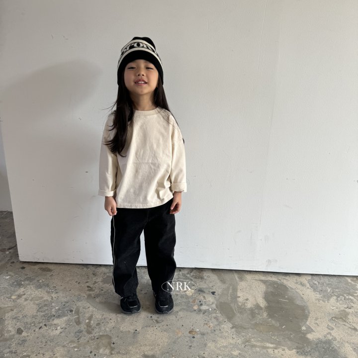 Nrk - Korean Children Fashion - #discoveringself - Basic Side-slit Tee - 3