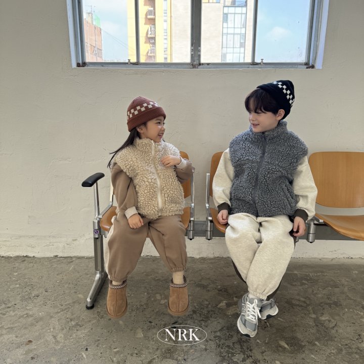 Nrk - Korean Children Fashion - #minifashionista - Oversized Fleece Vest - 5