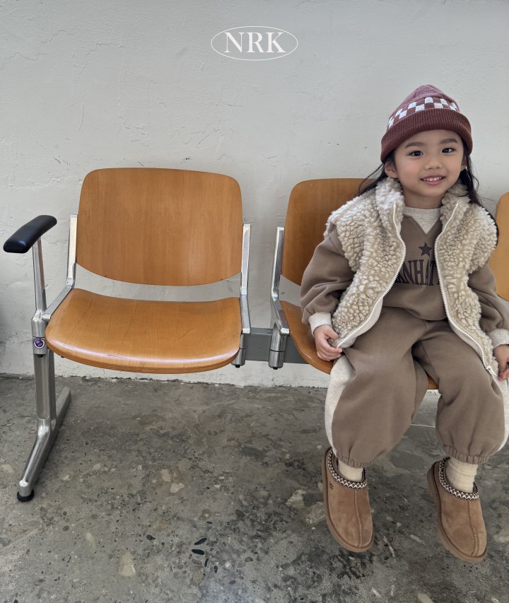 Nrk - Korean Children Fashion - #prettylittlegirls - Oversized Fleece Vest - 6