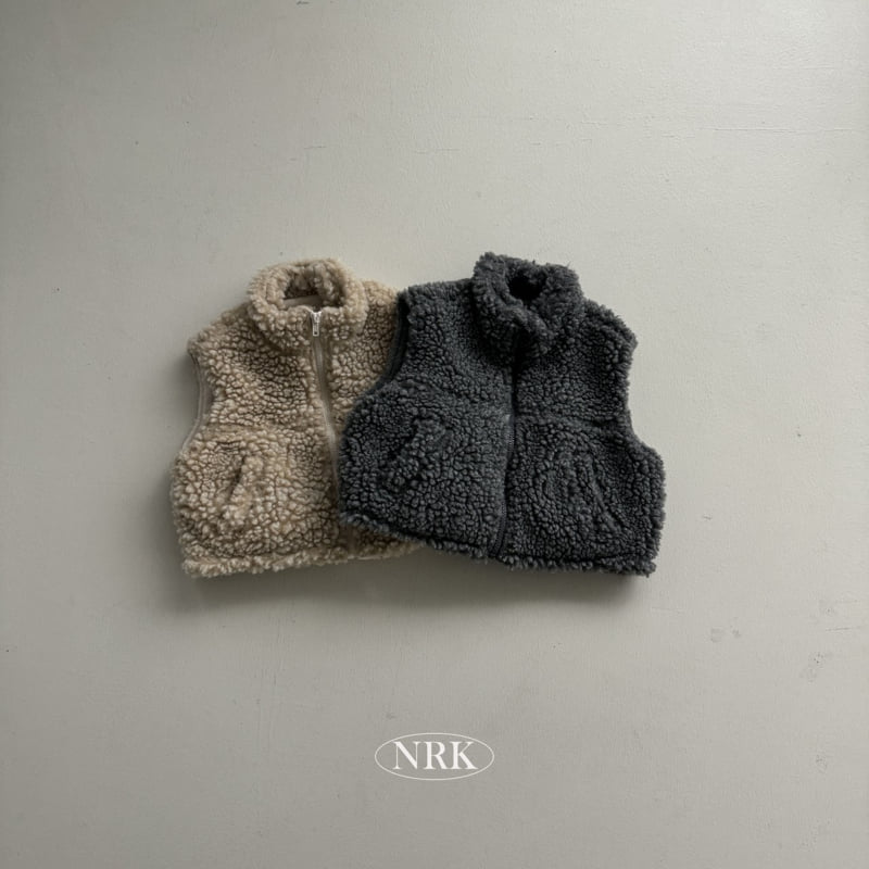 Nrk - Korean Children Fashion - #toddlerclothing - Oversized Fleece Vest - 8