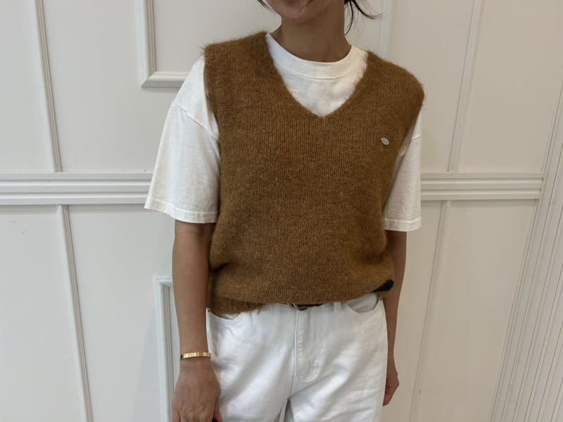Pearls room - Korean Women Fashion - #momslook - Wool V-neck Vest