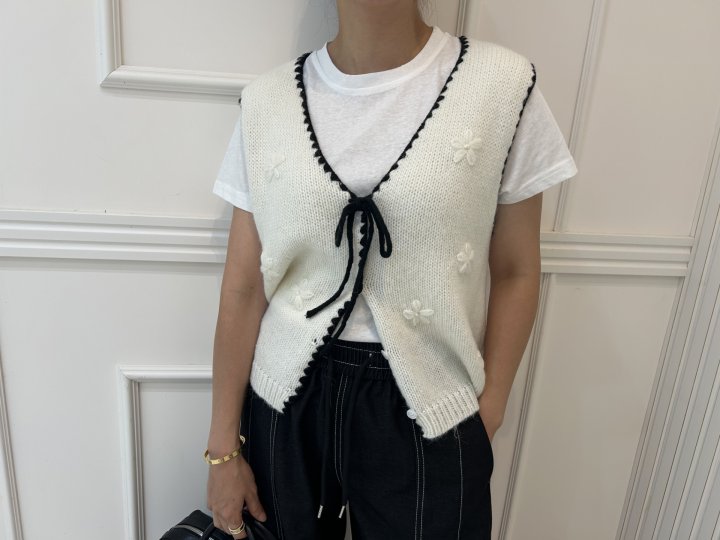 Pearls room - Korean Women Fashion - #pursuepretty - Ribbon Vest - 8
