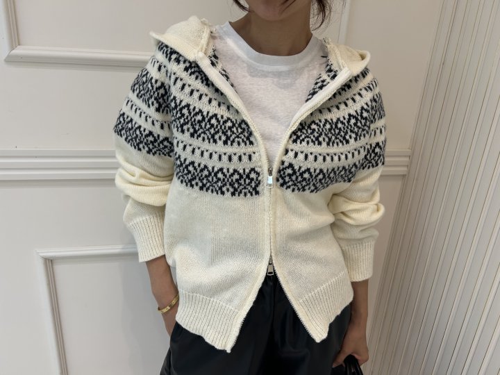 Pearls room - Korean Women Fashion - #pursuepretty - Cable Hood Zip-up - 2