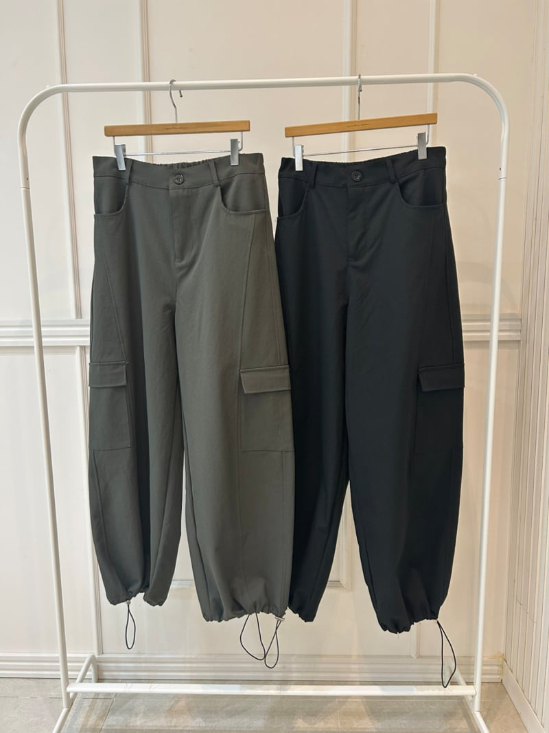 Pearls room - Korean Women Fashion - #restrostyle - String Cargo Slacks - 12