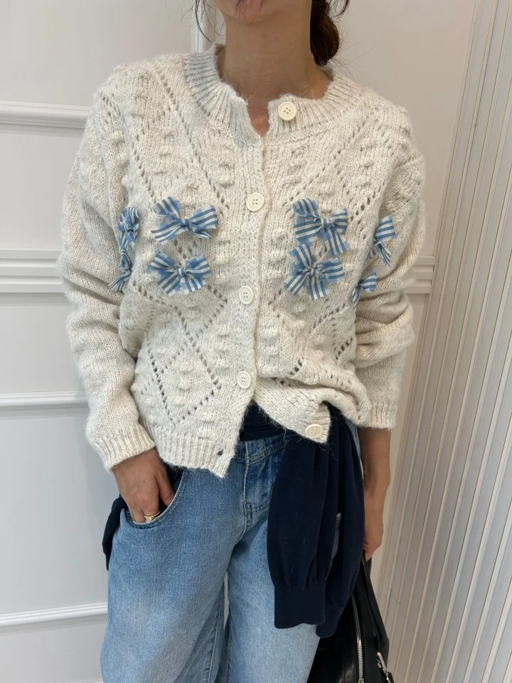 Pearls room - Korean Women Fashion - #restrostyle - Ribbon Lace Knit Cardigan - 11