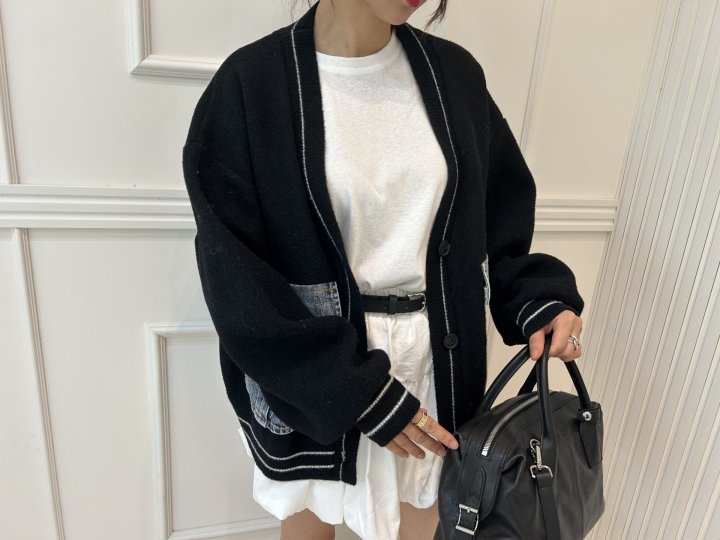 Pearls room - Korean Women Fashion - #restrostyle - Denim Pocket Cardigan - 3