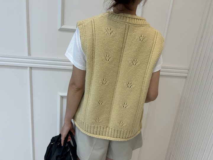 Pearls room - Korean Women Fashion - #thatsdarling - Ailee Vest - 5