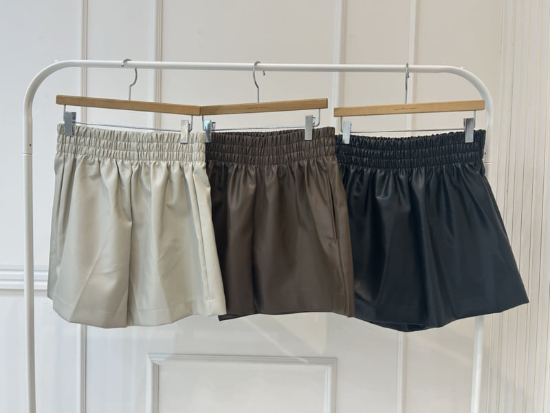 Pearls room - Korean Women Fashion - #womensfashion - L Shorts - 12