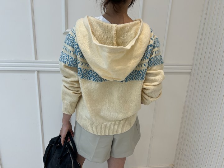 Pearls room - Korean Women Fashion - #womensfashion - Cable Hood Zip-up - 11