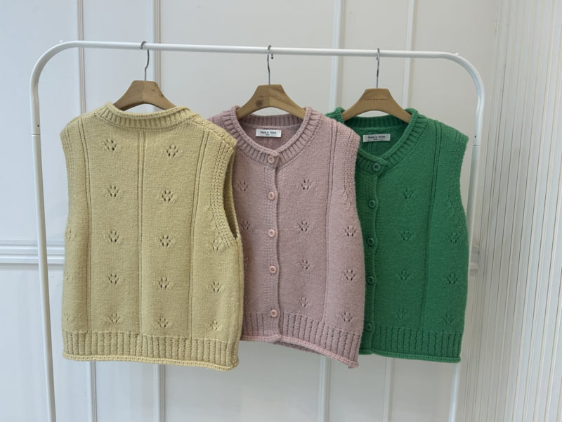 Pearls room - Korean Women Fashion - #womensfashion - Ailee Vest - 12