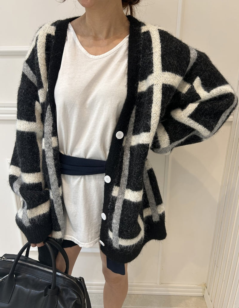 Pearls room - Korean Women Fashion - #womensfashion - Check Cardigan - 3