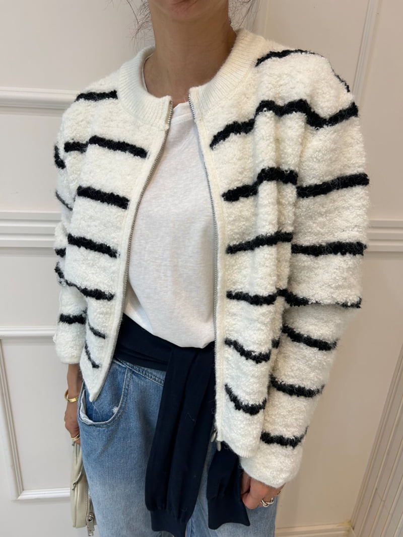 Pearls room - Korean Women Fashion - #womensfashion - Boucle Stripe Zip-up - 2