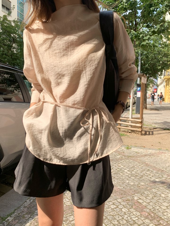 Pomelo - Korean Women Fashion - #momslook - Loel Half Turtleneck String Belt Blouse - 3