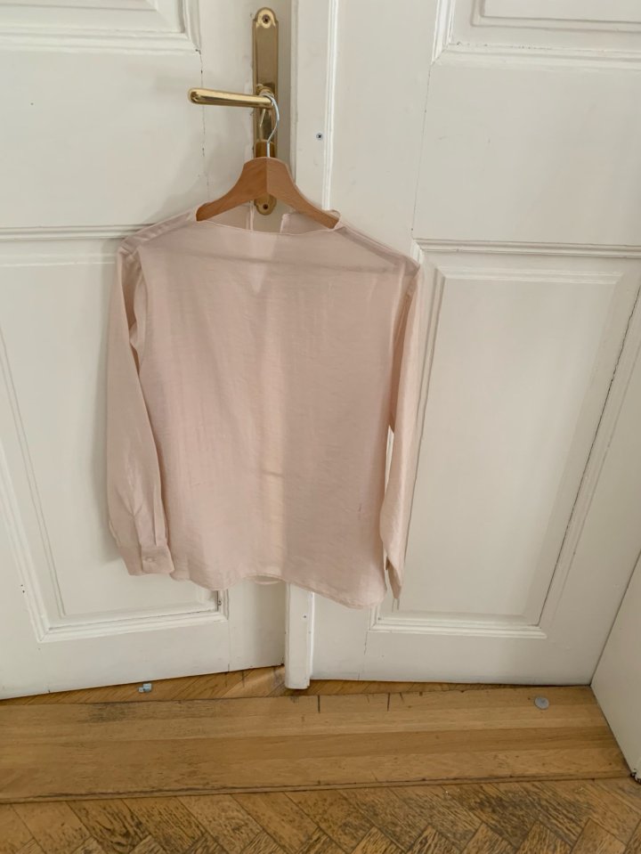 Pomelo - Korean Women Fashion - #momslook - Loel Half Turtleneck String Belt Blouse - 9