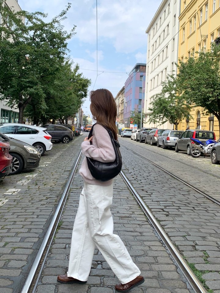 Pomelo - Korean Women Fashion - #pursuepretty - Diagonal Fall Ivory Denim Pants - 5