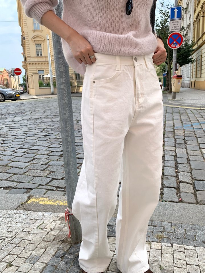 Pomelo - Korean Women Fashion - #romanticstyle - Diagonal Fall Ivory Denim Pants - 7
