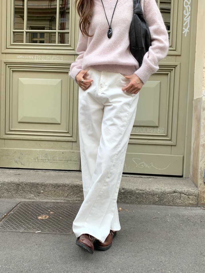 Pomelo - Korean Women Fashion - #vintageinspired - Diagonal Fall Ivory Denim Pants - 3