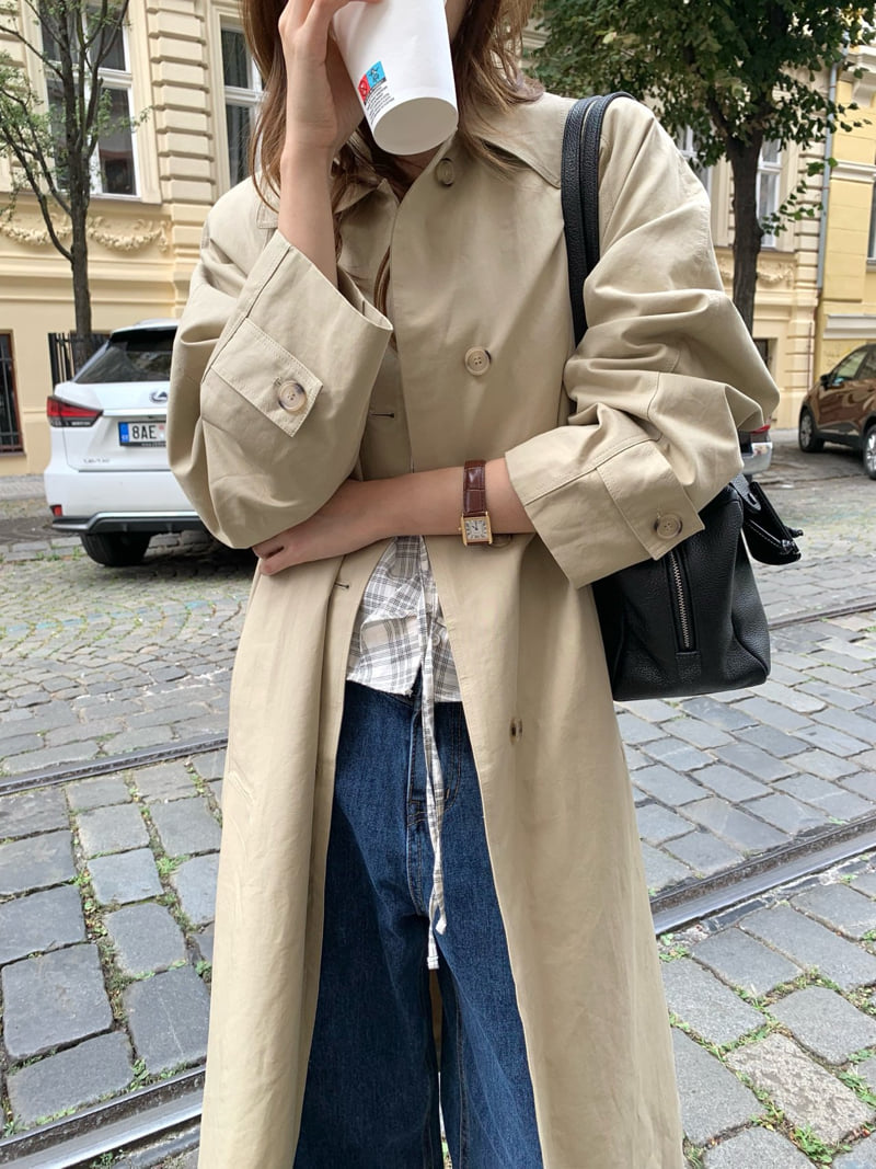 Pomelo - Korean Women Fashion - #womensfashion - Pale Long Shoulder Padded Trench Coat
