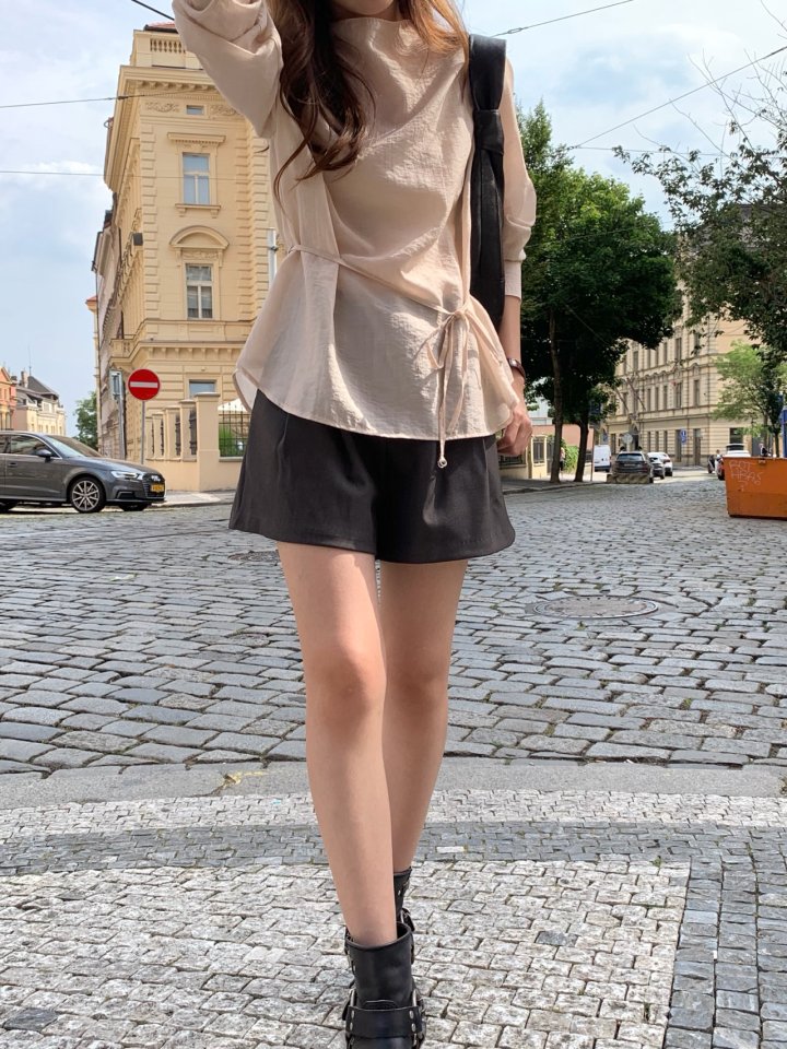 Pomelo - Korean Women Fashion - #womensfashion - Loel Half Turtleneck String Belt Blouse - 6