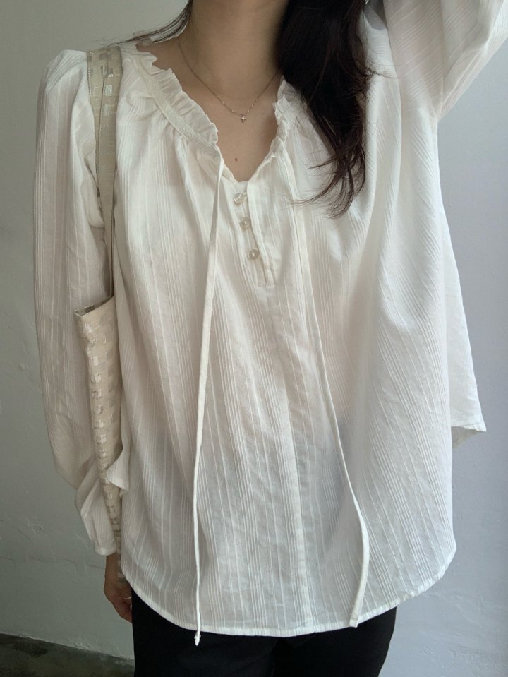 Pomelo - Korean Women Fashion - #womensfashion - Lace Frill Blouse - 9