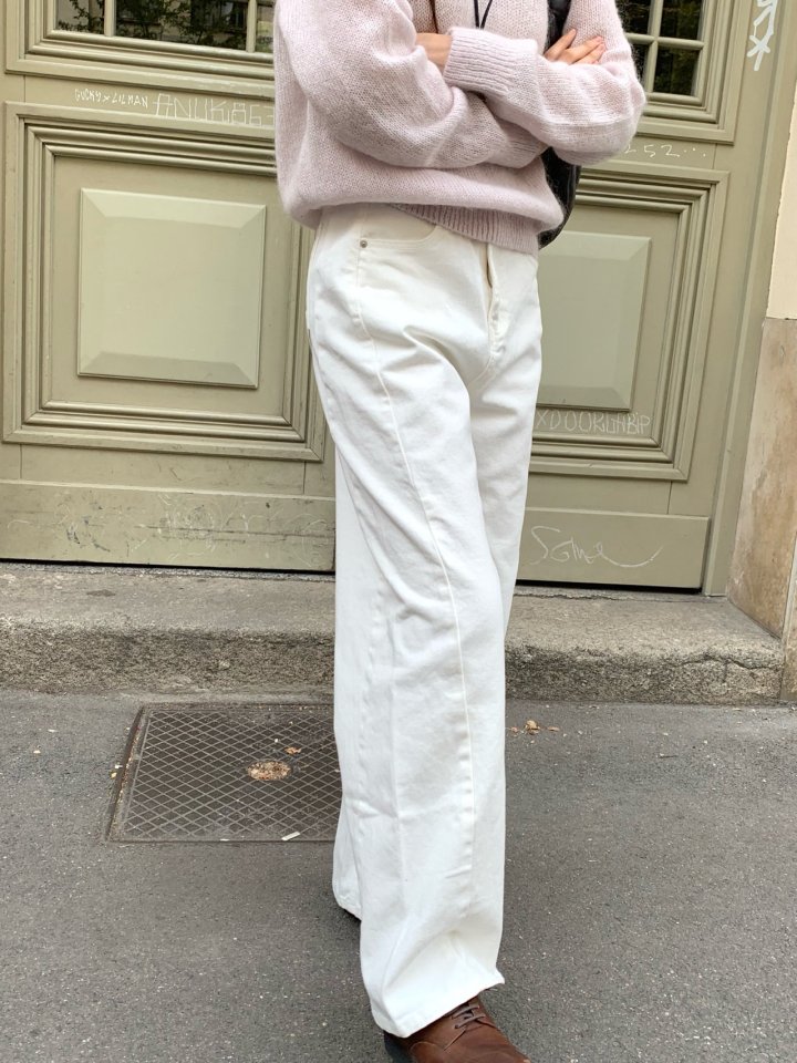 Pomelo - Korean Women Fashion - #womensfashion - Diagonal Fall Ivory Denim Pants - 2
