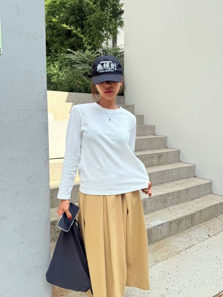 Queensmade - Korean Women Fashion - #momslook - Bebe Tee