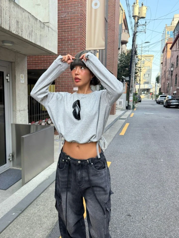 Queensmade - Korean Women Fashion - #momslook - Deli Sweatshirt - 2