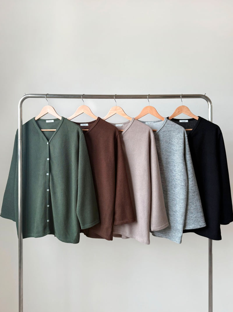 How Cardigan by Queensmade for Women - view 12