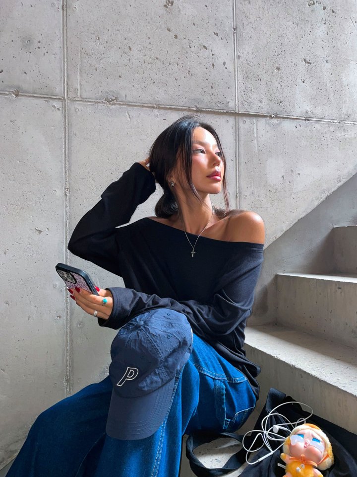 Queensmade - Korean Women Fashion - #momslook - Basic Off-shoulder Tee