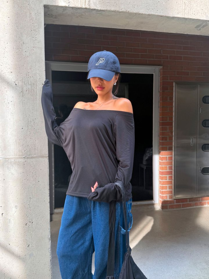 Queensmade - Korean Women Fashion - #momslook - Basic Off-shoulder Tee - 9