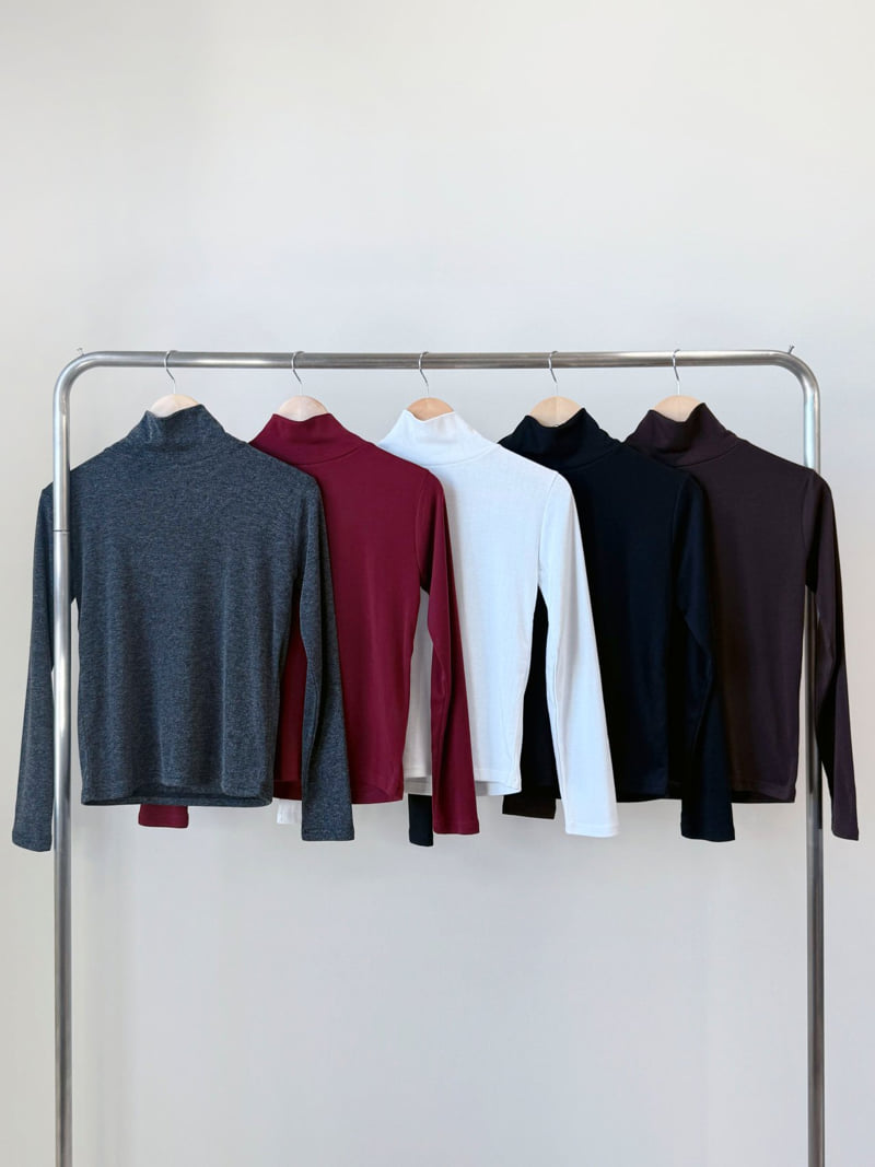 Queensmade - Korean Women Fashion - #momslook - Art Turtleneck Tee - 12