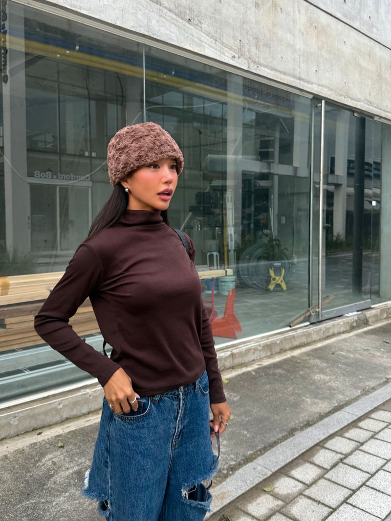 Queensmade - Korean Women Fashion - #momslook - Art Turtleneck Tee - 6