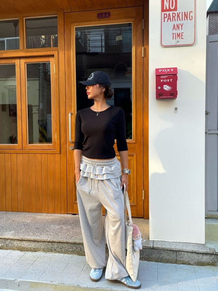 Queensmade - Korean Women Fashion - #thelittlethings - Simple Sleeve Tee - 8