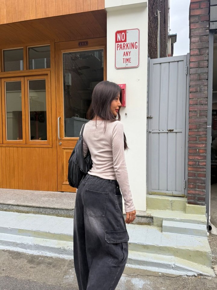 Queensmade - Korean Women Fashion - #thelittlethings - Rose V-neck Tee - 6