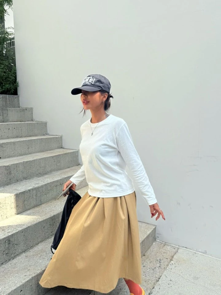 Queensmade - Korean Women Fashion - #momslook - Bebe Tee - 4
