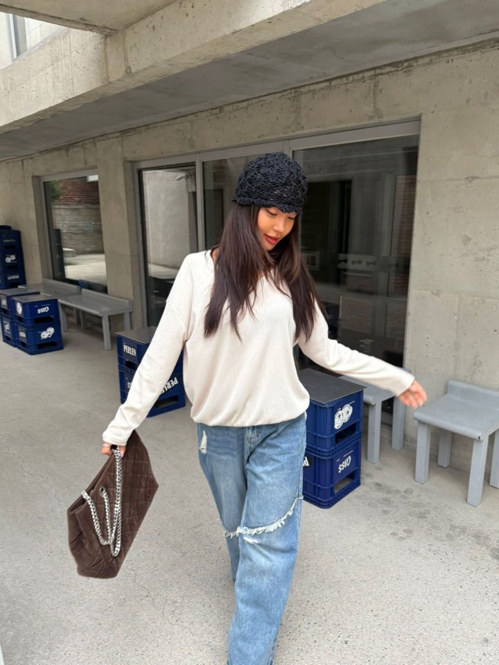 Queensmade - Korean Women Fashion - #womensfashion - Troll V-neck Tee - 11