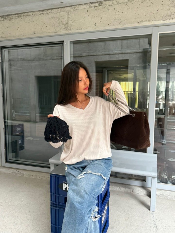 Queensmade - Korean Women Fashion - #womensfashion - Troll V-neck Tee - 5