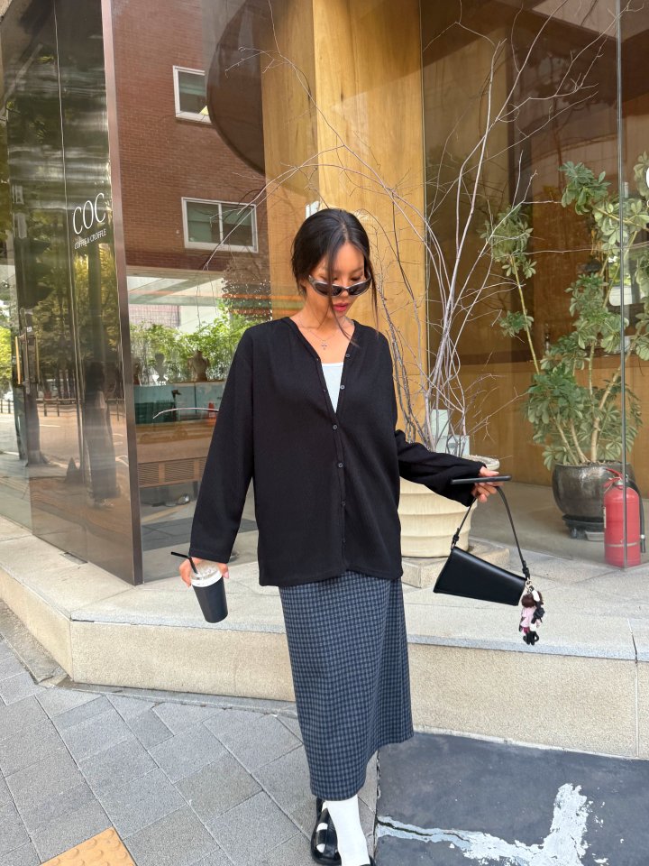How Cardigan by Queensmade for Women - view 4