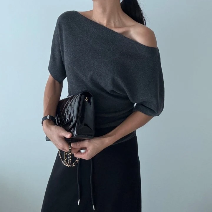 Ripple - Korean Women Fashion - #thatsdarling - Shoulder Knit Top