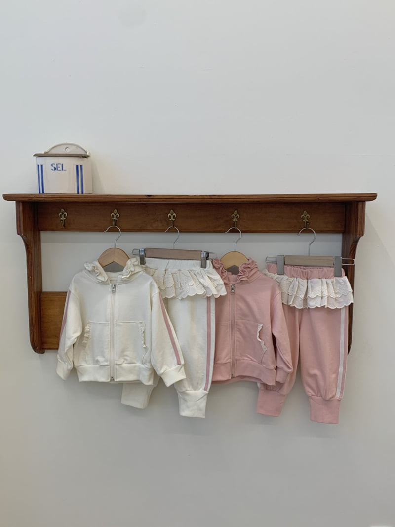 Sundaykids - Korean Children Fashion - #discoveringself - Merry Ruffle Hoodie Zip-up Set - 8