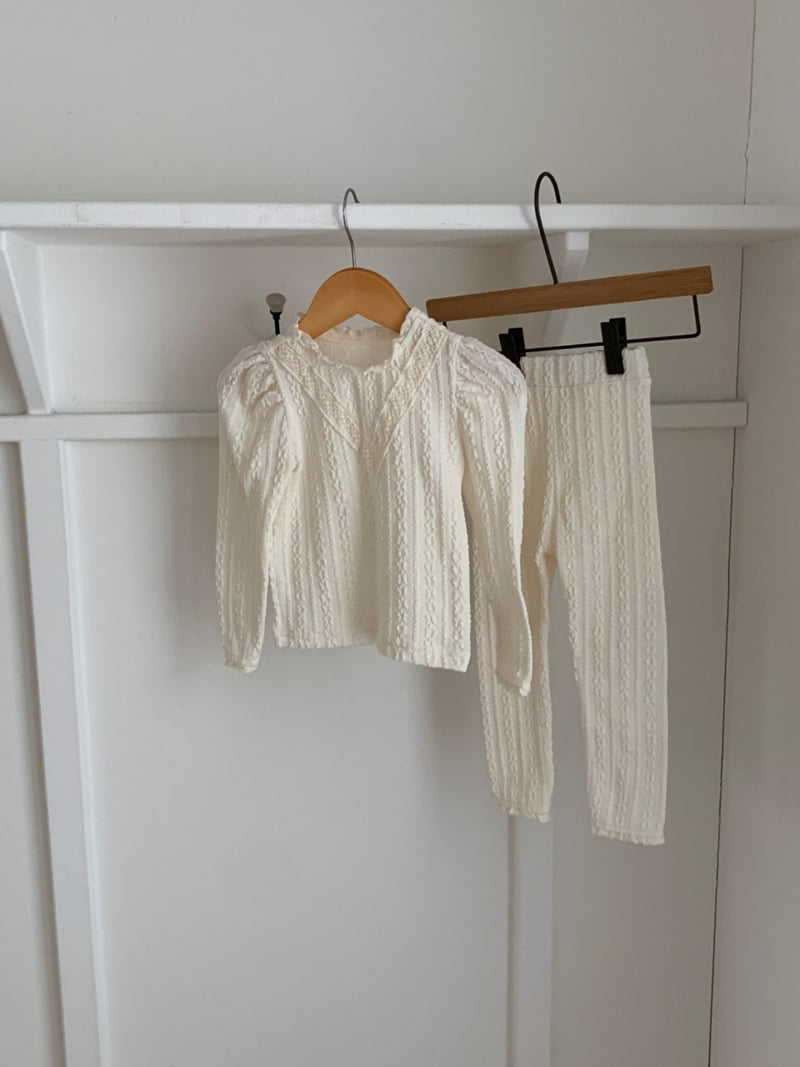 Sundaykids - Korean Children Fashion - #stylishchildhood - Soft Knit Two-Piece - 5
