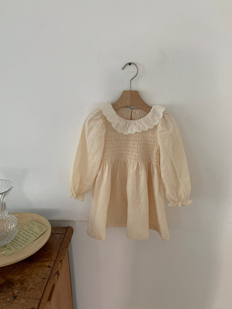 Sundaykids - Korean Children Fashion - #prettylittlegirls - Shy Frill One-piece - 4