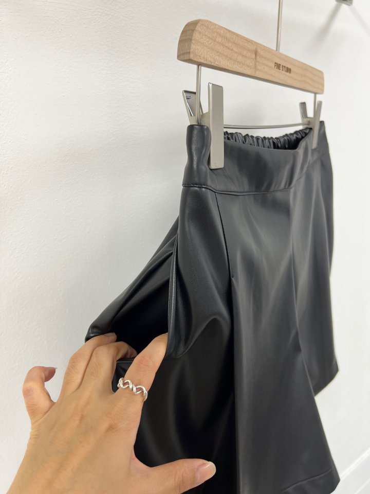 The Fine.b - Korean Women Fashion - #womensfashion - Half Pants - 12