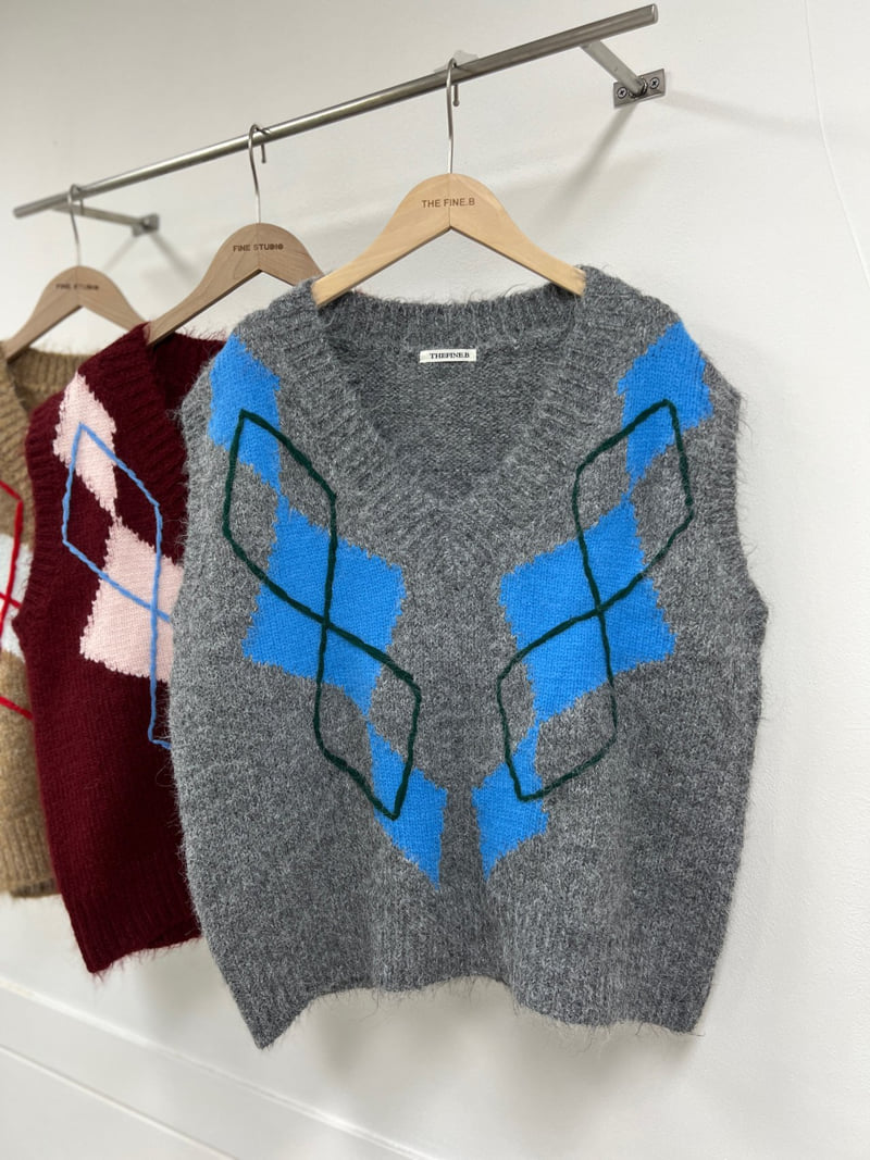 The Fine.b - Korean Women Fashion - #womensfashion - Argyle Knit Vest - 7
