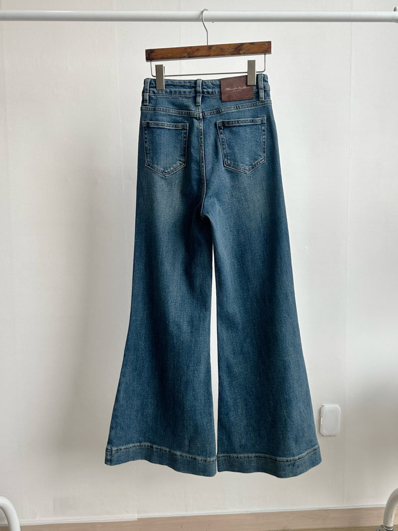 There By - Korean Women Fashion - #momslook - 999 Bootscut Denim Pants - 12