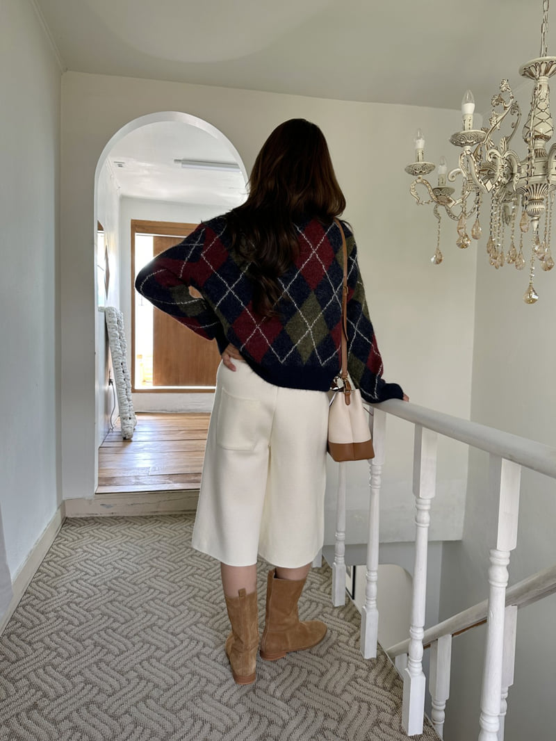 There By - Korean Women Fashion - #momslook - Knit Bermuda Shorts - 2